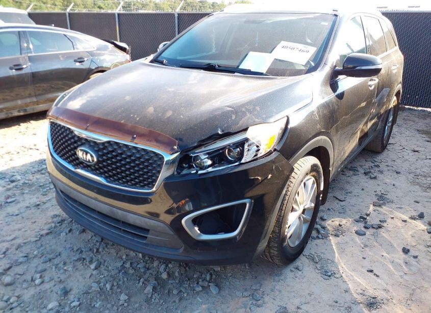 Photo 6 of 2018 Kia Sorento 2.4L LX (VIN 5XYPG4A31JG374414)