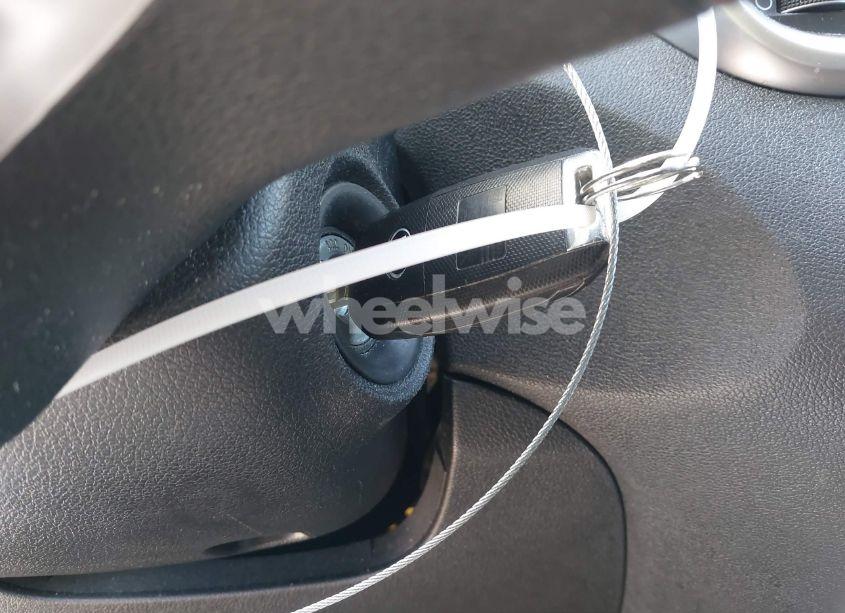 Photo 11 of 2018 Kia Sorento 2.4L L (VIN 5XYPG4A31JG407962)