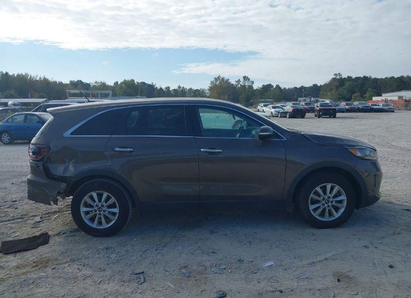 Photo 13 of 2019 Kia Sorento 2.4L LX (VIN 5XYPG4A31KG506086)