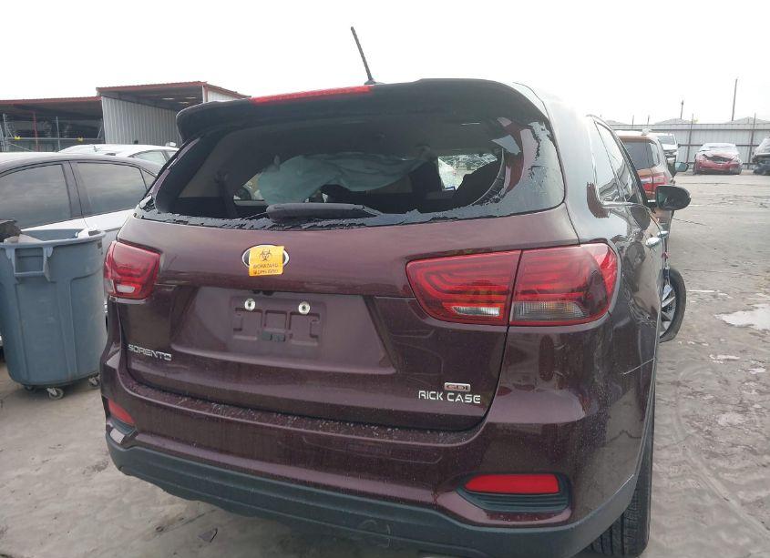 Photo 17 of 2019 Kia Sorento 2.4L LX (VIN 5XYPG4A31KG509294)