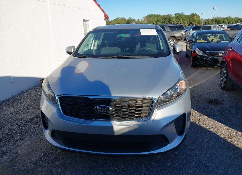 Photo 12 of 2019 Kia Sorento 2.4L L (VIN 5XYPG4A31KG549732)
