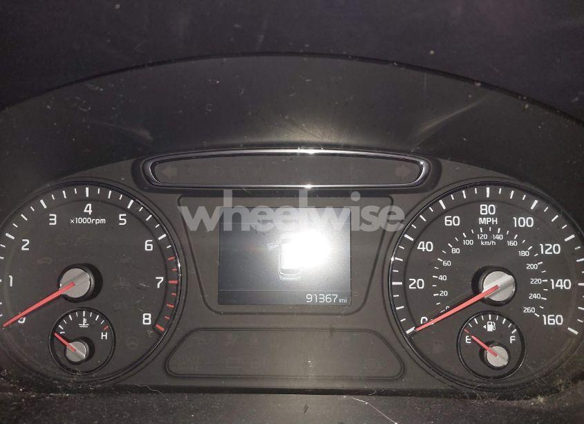Photo 7 of 2019 Kia Sorento 2.4L LX (VIN 5XYPG4A31KG569592)