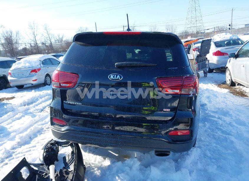 Photo 17 of 2019 Kia Sorento 2.4L L (VIN 5XYPG4A31KG577496)