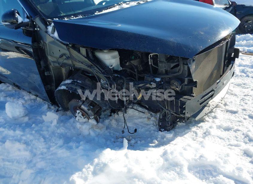 Photo 6 of 2019 Kia Sorento 2.4L L (VIN 5XYPG4A31KG577496)