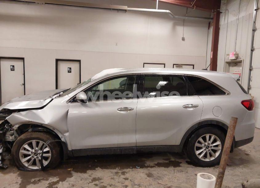 Photo 14 of 2020 Kia Sorento 2.4L L (VIN 5XYPG4A31LG623295)