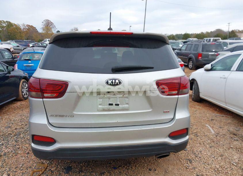 Photo 16 of 2020 Kia Sorento 2.4L L (VIN 5XYPG4A31LG646530)