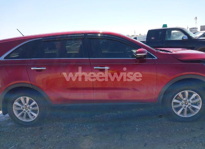 Photo 13 of 2020 Kia Sorento 2.4L LX (VIN 5XYPG4A31LG684906)