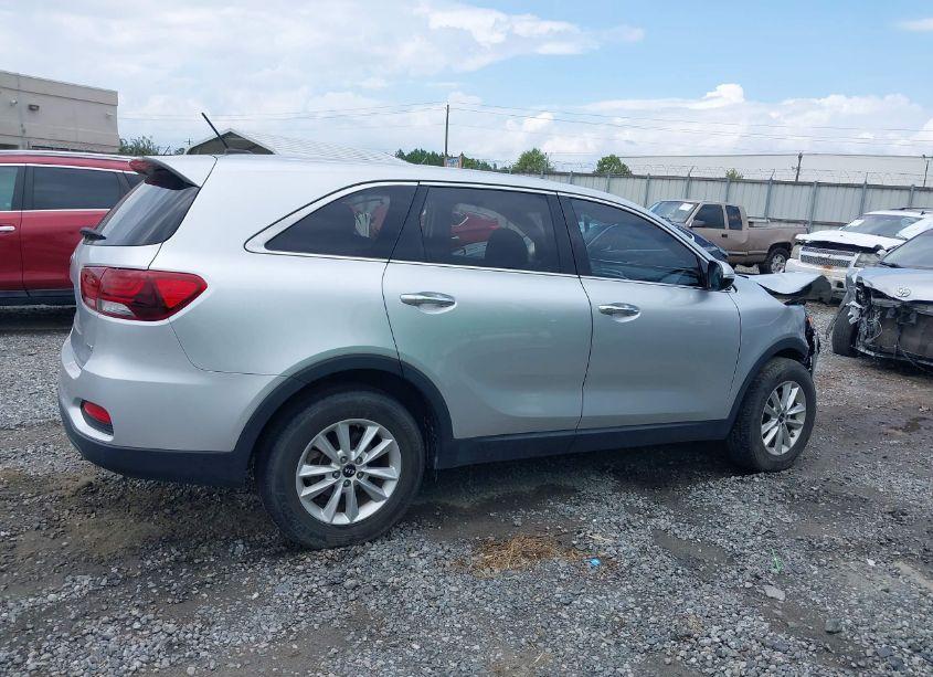 Photo 13 of 2020 Kia Sorento 2.4L LX (VIN 5XYPG4A31LG685070)