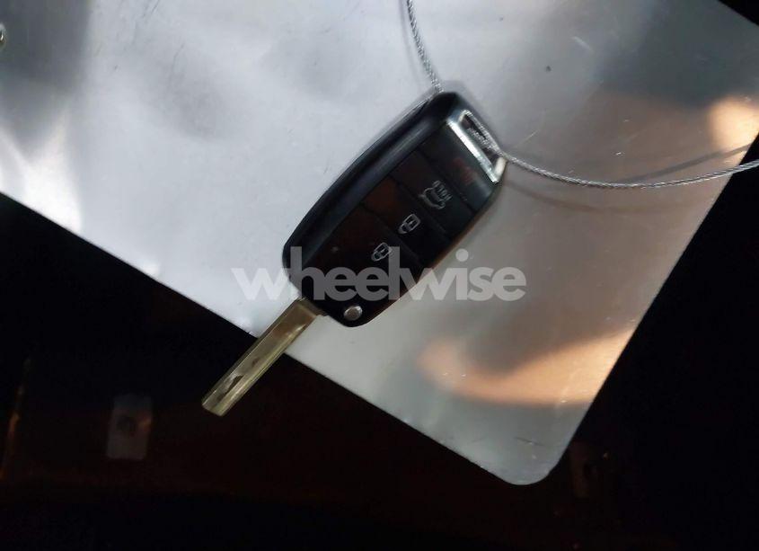 Photo 11 of 2016 Kia Sorento 2.4L LX (VIN 5XYPG4A32GG030616)