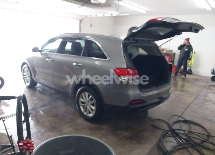 Photo 3 of 2016 Kia Sorento 2.4L LX (VIN 5XYPG4A32GG030616)