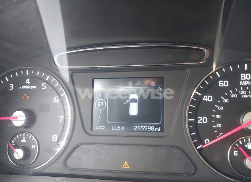 Photo 7 of 2016 Kia Sorento 2.4L LX (VIN 5XYPG4A32GG055287)