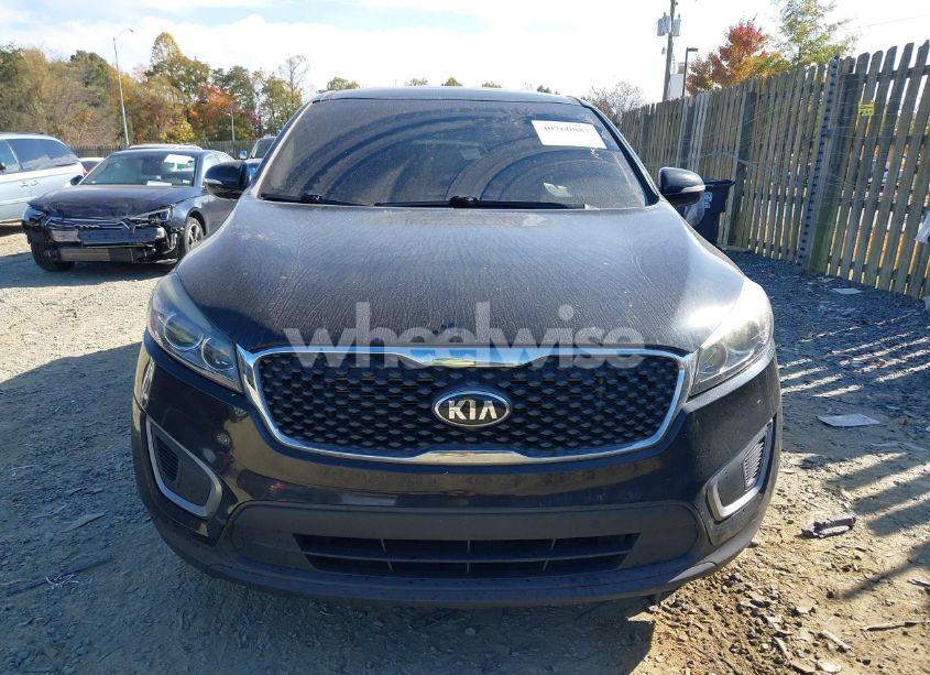Photo 12 of 2016 Kia Sorento 2.4L L (VIN 5XYPG4A32GG114323)