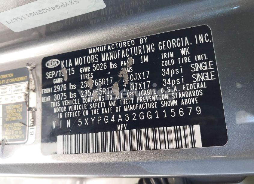 Photo 9 of 2016 Kia Sorento 2.4L L (VIN 5XYPG4A32GG115679)