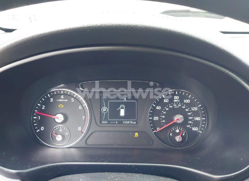 Photo 7 of 2016 Kia Sorento 2.4L LX (VIN 5XYPG4A32GG118100)