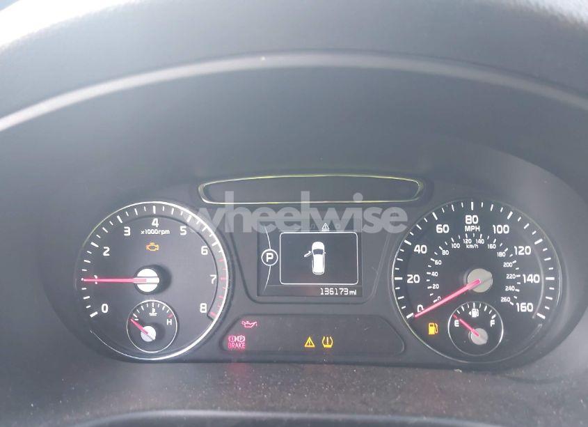 Photo 7 of 2016 Kia Sorento 2.4L LX (VIN 5XYPG4A32GG119134)