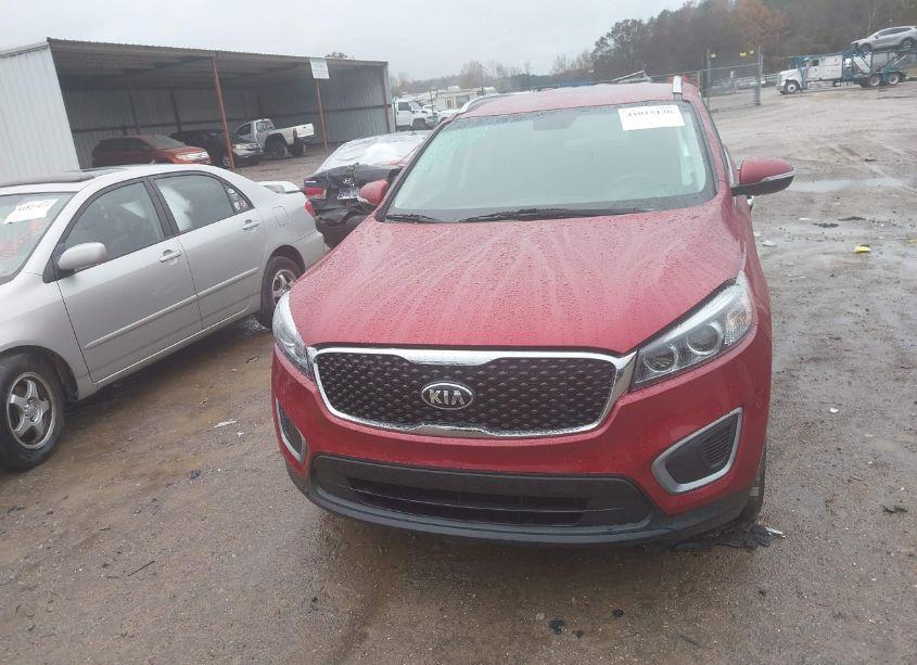 Photo 12 of 2016 Kia Sorento 2.4L LX (VIN 5XYPG4A32GG181777)