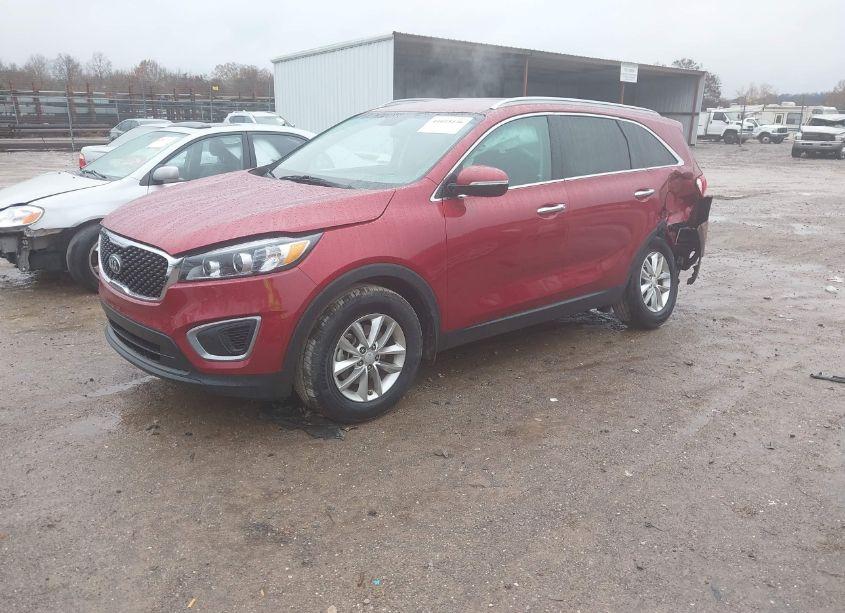 Photo 2 of 2016 Kia Sorento 2.4L LX (VIN 5XYPG4A32GG181777)