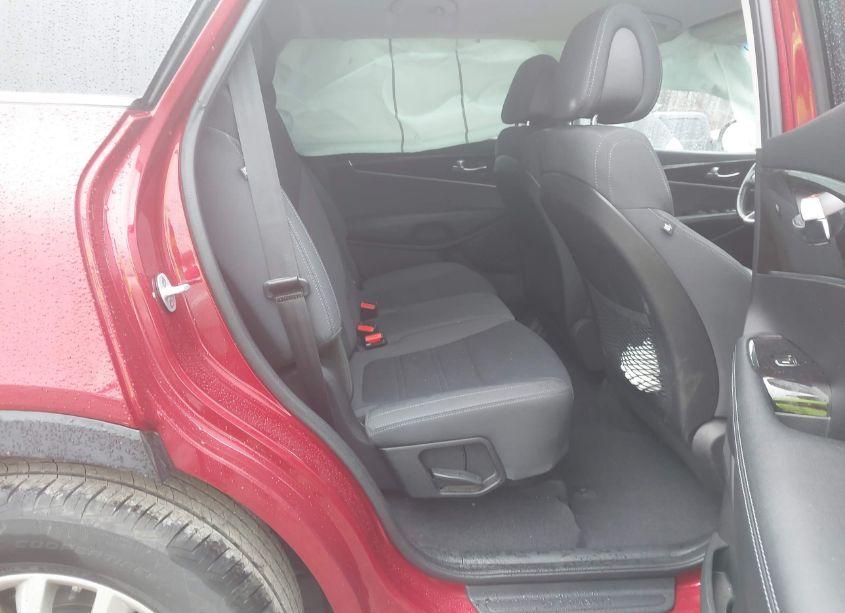 Photo 8 of 2016 Kia Sorento 2.4L LX (VIN 5XYPG4A32GG181777)