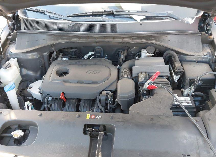 Photo 10 of 2017 Kia Sorento 2.4L LX (VIN 5XYPG4A32HG220451)