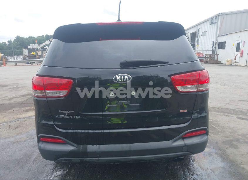 Photo 16 of 2017 Kia Sorento 2.4L L (VIN 5XYPG4A32HG265440)