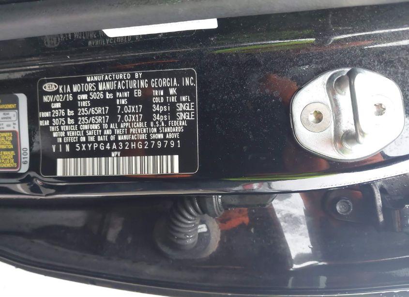 Photo 9 of 2017 Kia Sorento 2.4L L (VIN 5XYPG4A32HG279791)