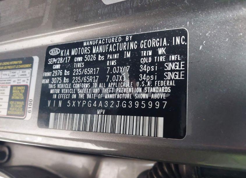 Photo 9 of 2018 Kia Sorento 2.4L L (VIN 5XYPG4A32JG395997)