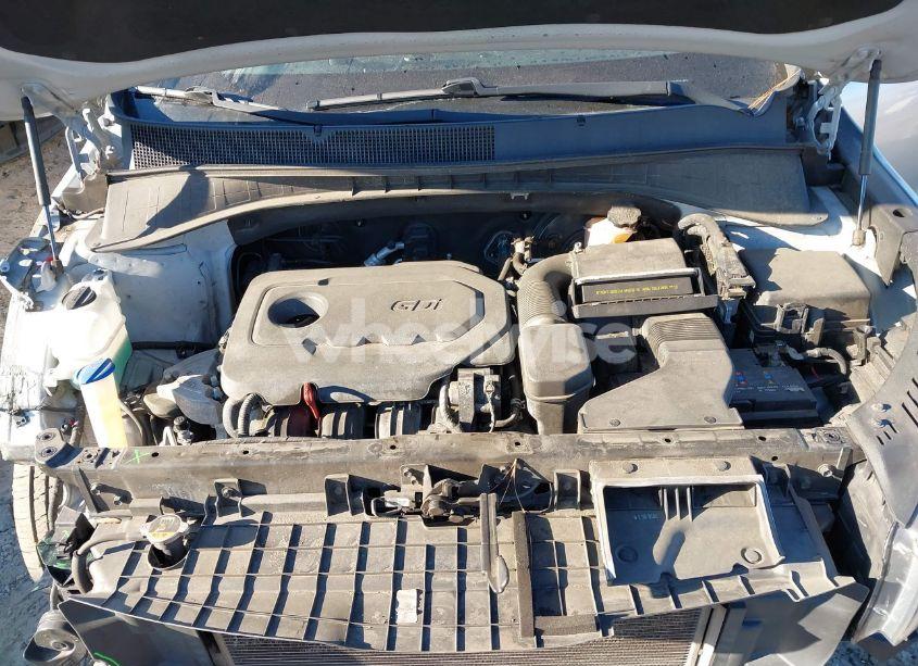 Photo 10 of 2019 Kia Sorento 2.4L LX (VIN 5XYPG4A32KG514634)