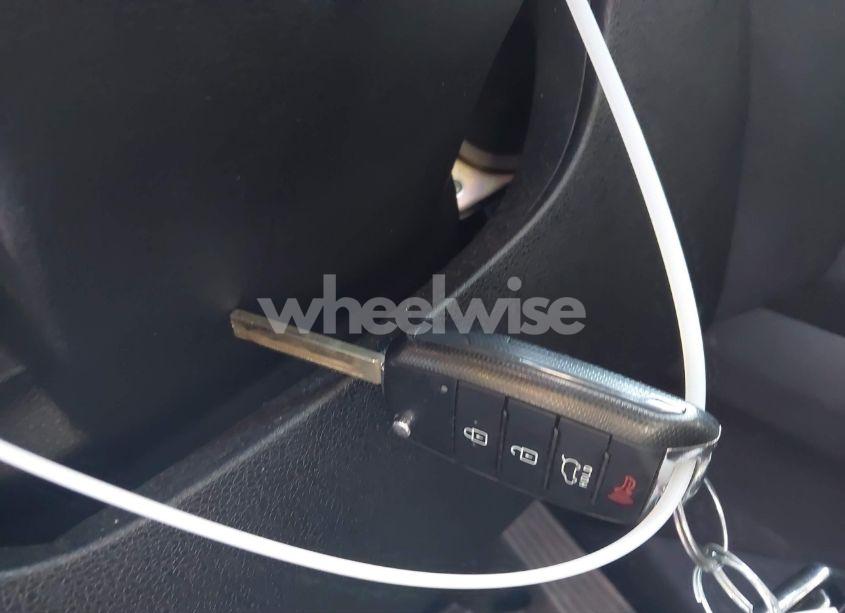 Photo 11 of 2019 Kia Sorento 2.4L LX (VIN 5XYPG4A32KG514634)