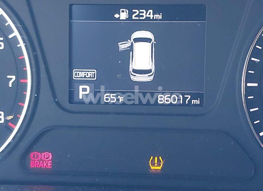 Photo 15 of 2019 Kia Sorento 2.4L LX (VIN 5XYPG4A32KG517128)