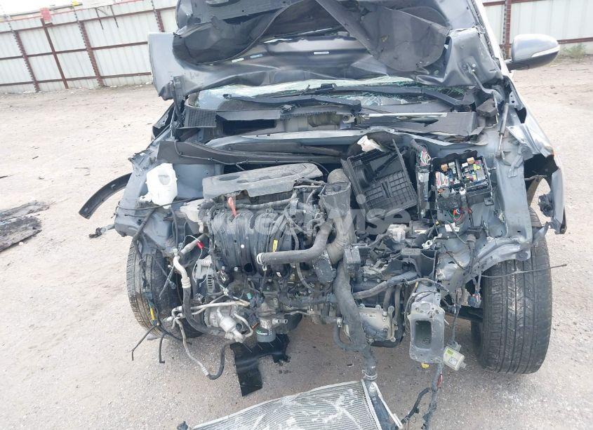 Photo 10 of 2020 Kia Sorento 2.4L LX (VIN 5XYPG4A32LG640509)