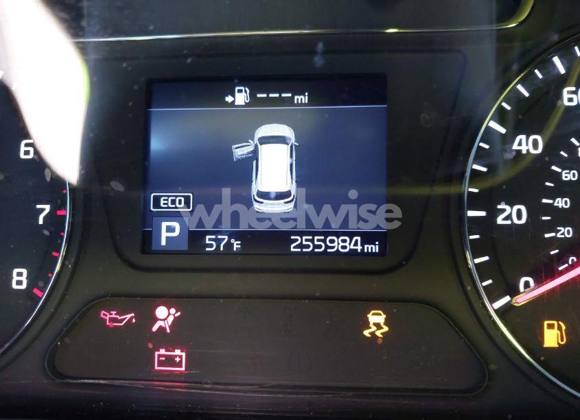 Photo 16 of 2020 Kia Sorento 2.4L L (VIN 5XYPG4A32LG642292)