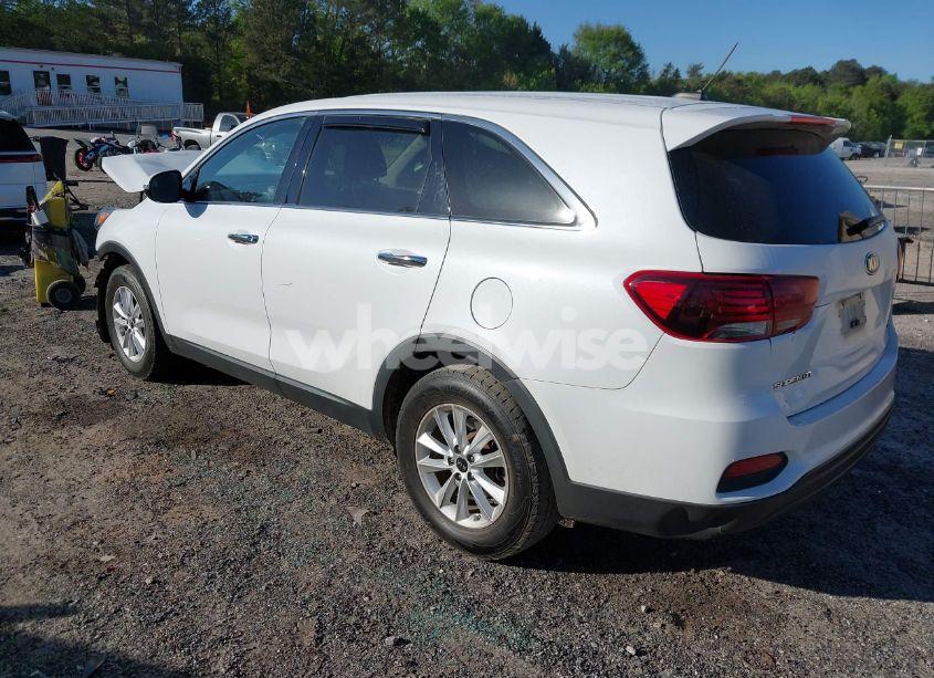 Photo 3 of 2020 Kia Sorento 2.4L L (VIN 5XYPG4A32LG642292)