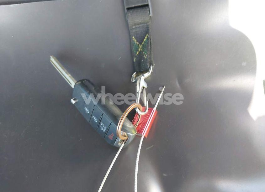 Photo 11 of 2016 Kia Sorento 2.4L L (VIN 5XYPG4A33GG029619)