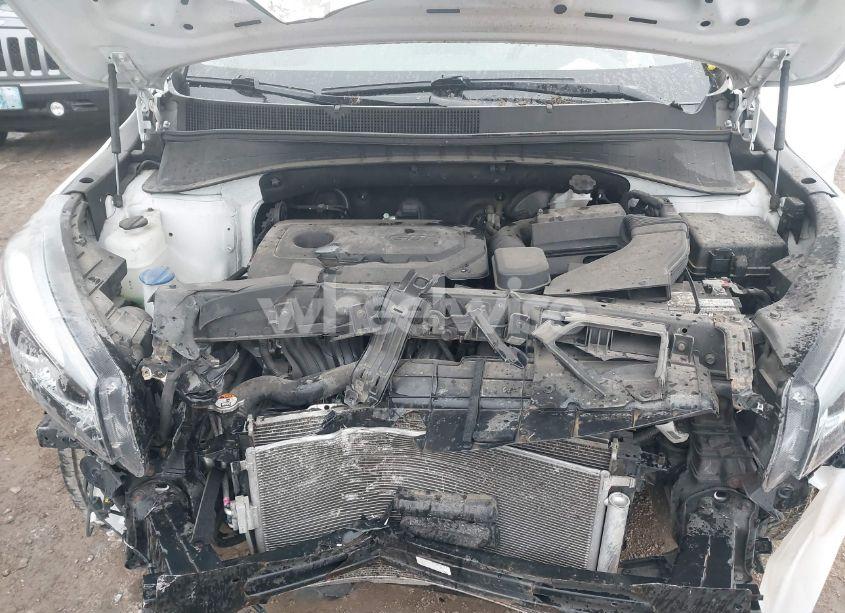 Photo 10 of 2016 Kia Sorento 2.4L LX (VIN 5XYPG4A33GG036957)