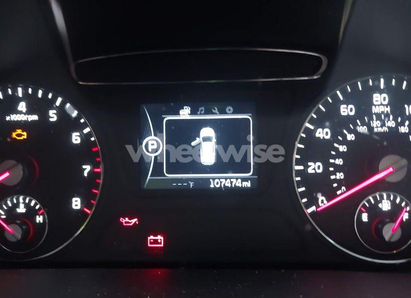 Photo 16 of 2016 Kia Sorento 2.4L LX (VIN 5XYPG4A33GG036957)