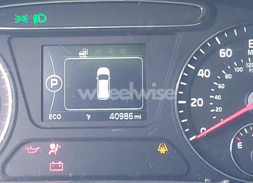 Photo 15 of 2016 Kia Sorento 2.4L LX (VIN 5XYPG4A33GG098472)