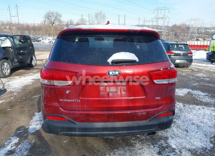 Photo 16 of 2016 Kia Sorento 2.4L LX (VIN 5XYPG4A33GG098472)