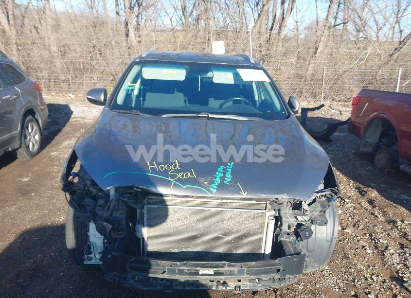 Photo 12 of 2016 Kia Sorento 2.4L LX (VIN 5XYPG4A33GG104352)