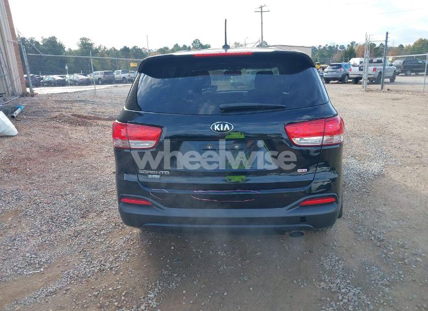 Photo 16 of 2016 Kia Sorento 2.4L L (VIN 5XYPG4A33GG115819)