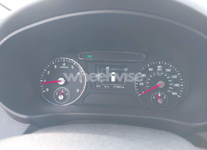 Photo 7 of 2016 Kia Sorento 2.4L L (VIN 5XYPG4A33GG115819)