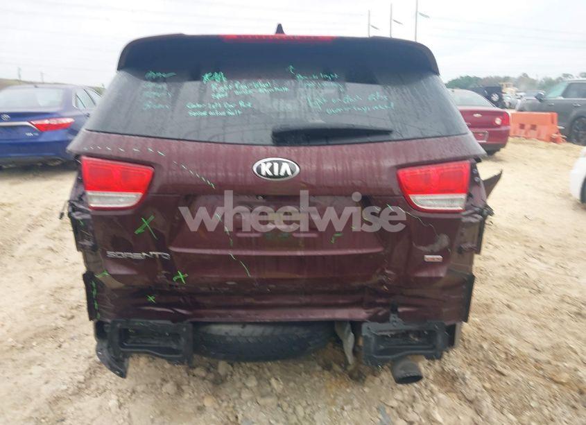 Photo 17 of 2016 Kia Sorento 2.4L LX (VIN 5XYPG4A33GG137898)