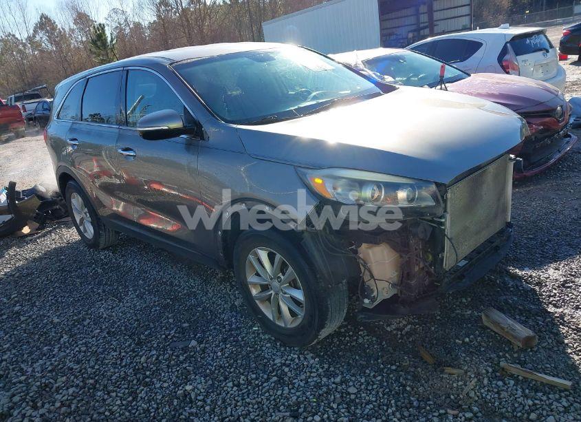 2016 Kia Sorento 2.4L L (VIN 5XYPG4A33GG149310) main photo