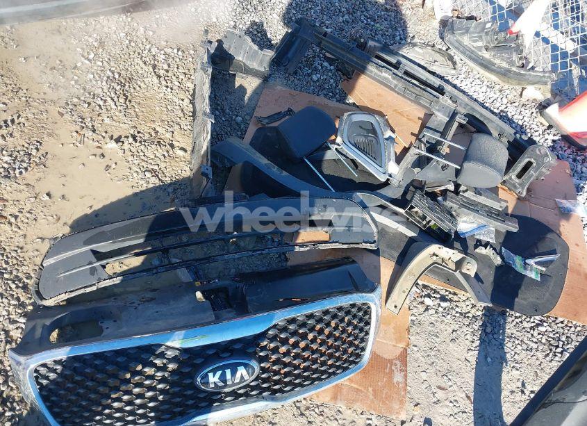 Photo 19 of 2016 Kia Sorento 2.4L L (VIN 5XYPG4A33GG149310)