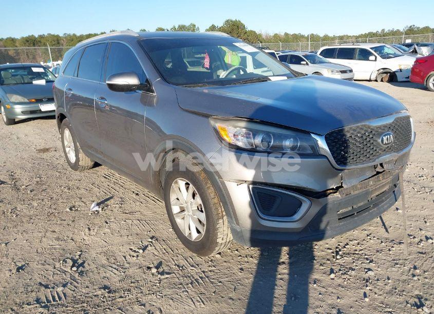 2016 Kia Sorento 2.4L LX (VIN 5XYPG4A33GG173042) main photo