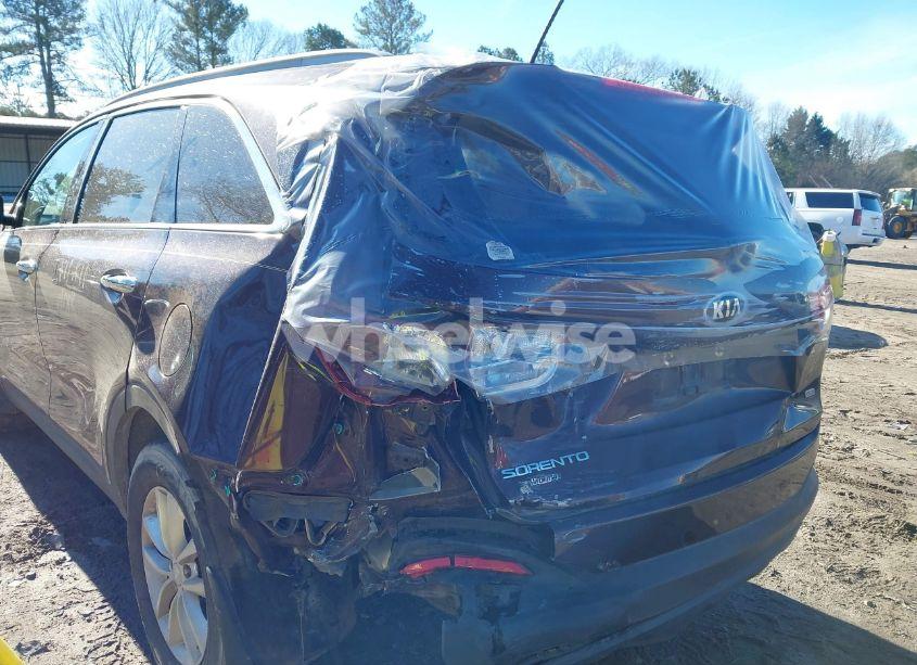 Photo 6 of 2016 Kia Sorento 2.4L LX (VIN 5XYPG4A33GG184946)