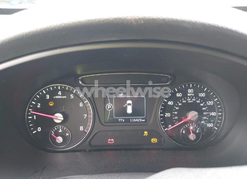 Photo 7 of 2017 Kia Sorento 2.4L LX (VIN 5XYPG4A33HG205652)