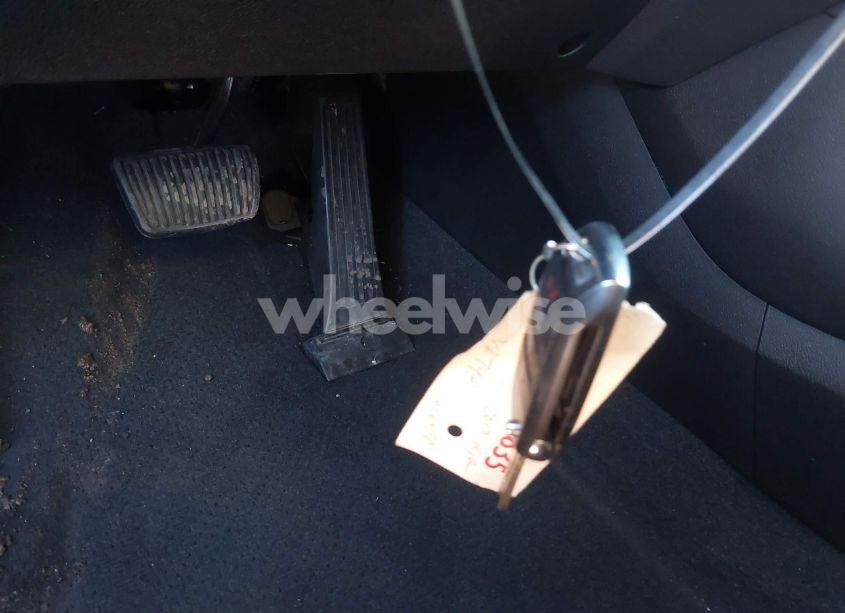 Photo 11 of 2017 Kia Sorento 2.4L L (VIN 5XYPG4A33HG209703)