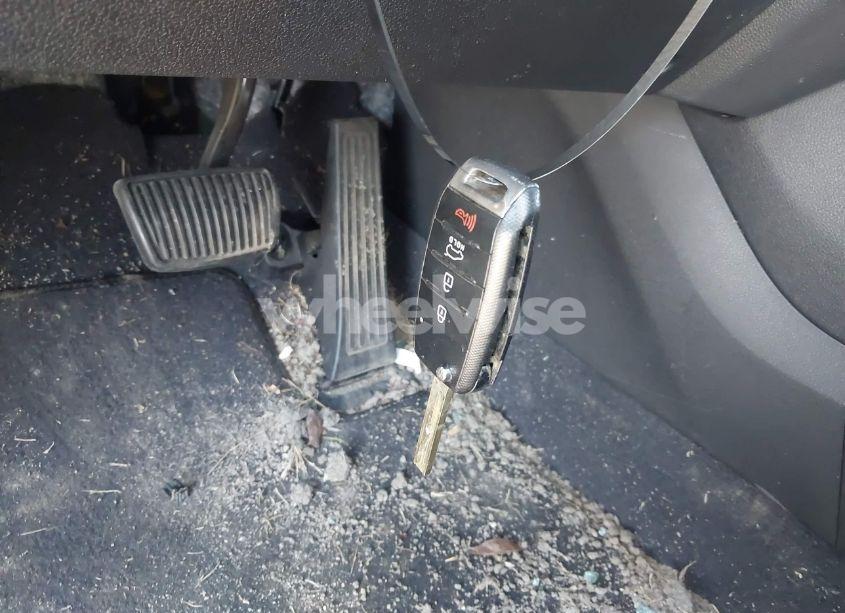 Photo 11 of 2017 Kia Sorento 2.4L LX (VIN 5XYPG4A33HG212651)