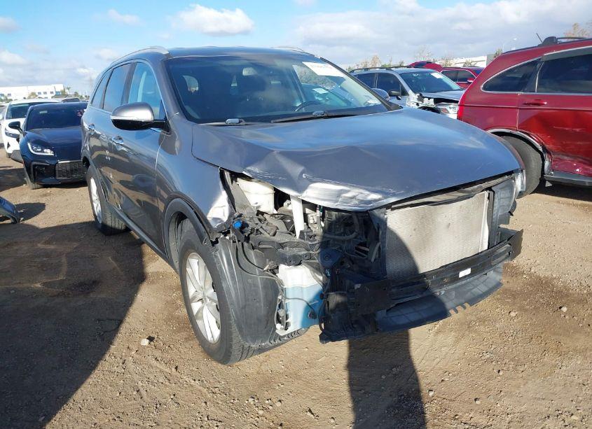 2017 Kia Sorento 2.4L LX (VIN 5XYPG4A33HG238649) main photo
