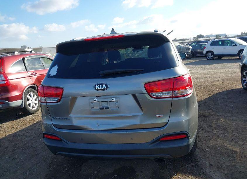 Photo 17 of 2017 Kia Sorento 2.4L LX (VIN 5XYPG4A33HG238649)